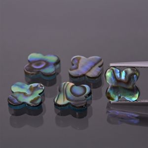Trèfle en nacre Paua 12x12 MM