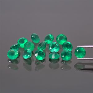 Pierre ronde, taille conique - Agate verte 4 MM
