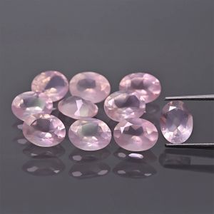 Pierre ovale, taille conique - Quartz rose 7x5 MM